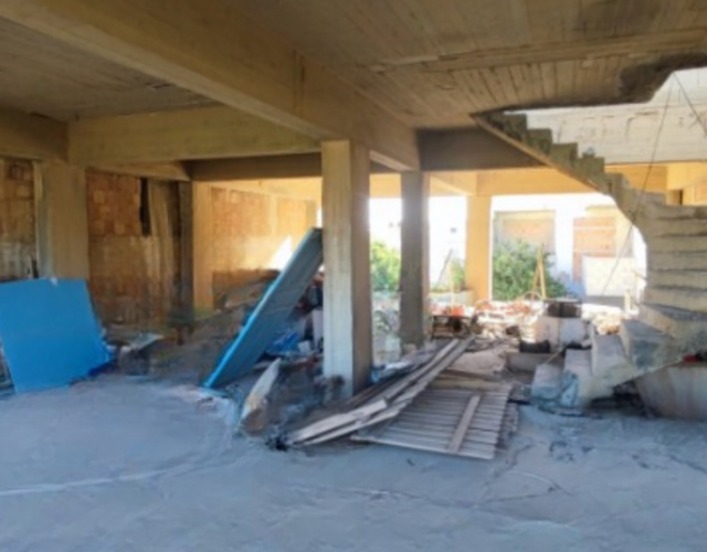 Appartement spacieux en construction à Agia Pelagia - miniature