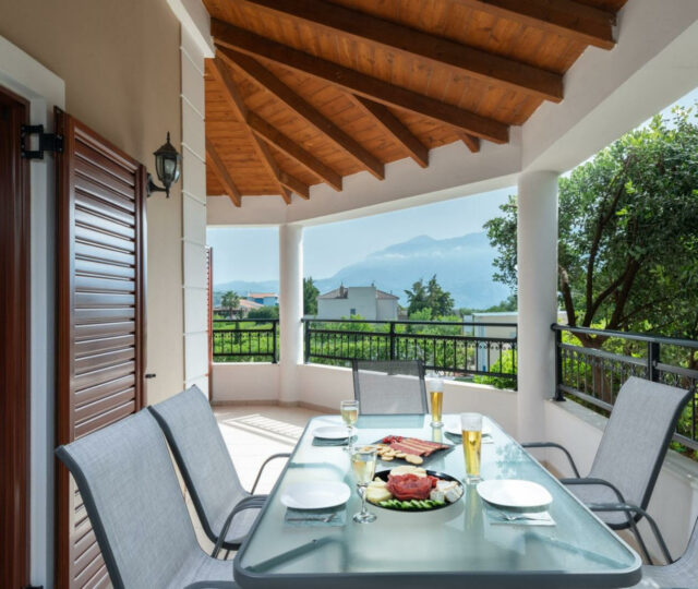 Luxueuse maison de ville à Pentamodi