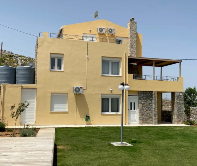 Villa de prestige en pierre à Gouves